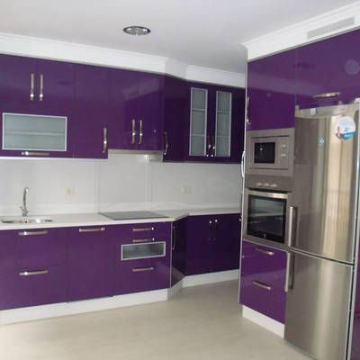 Muebles de cocina en postformado