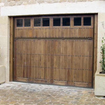 16- Puerta acceso garaje