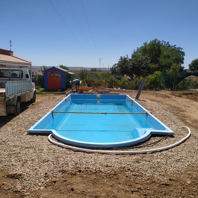 PISCINA DE FIBRA