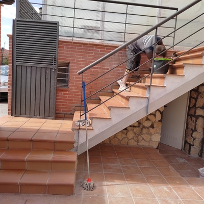 REABILITACION DE ESCALERA EXTERIOR