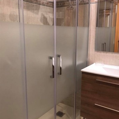 CAMBIO DE BAÑERA POR DUCHA.