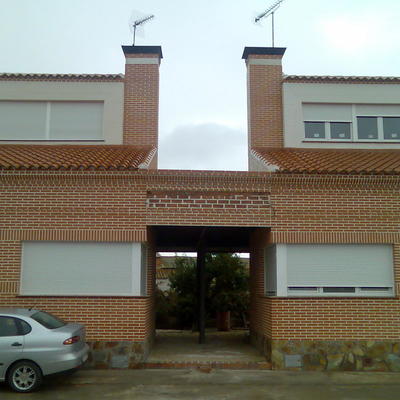 2 VIV.UNIFAMILIARES. RASUEROS. AVILA