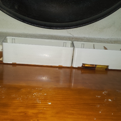 Colocación cebos termitas.