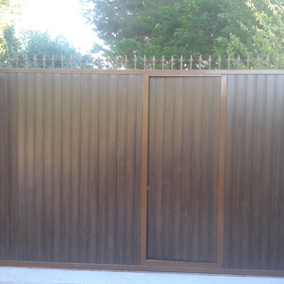 puerta corredera motorizada imitacion madera 