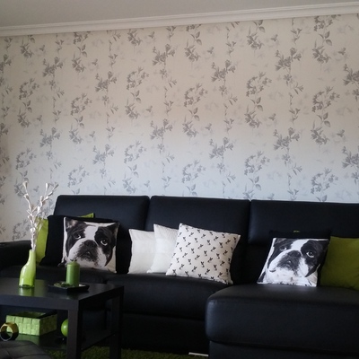 Papel en pared de salón