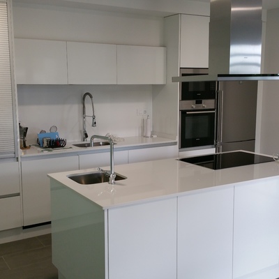 Cocina moderna con isla