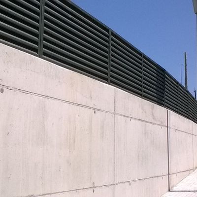 CERRAMIENTO VENECIANO