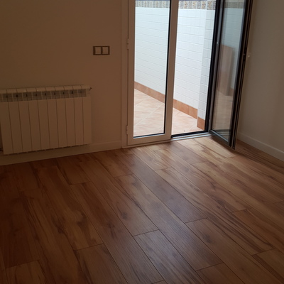 suelos laminados AC4 de 8ml