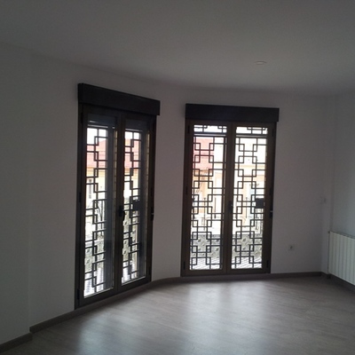 SALON CALLE SALAMANCA VALENCIA