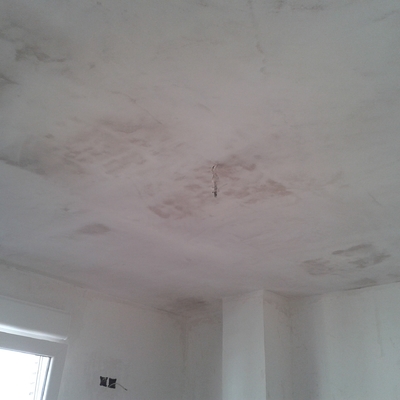 Raseo de Techos con Yeso.