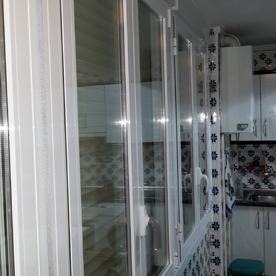 Cerramiento cocina en aluminio