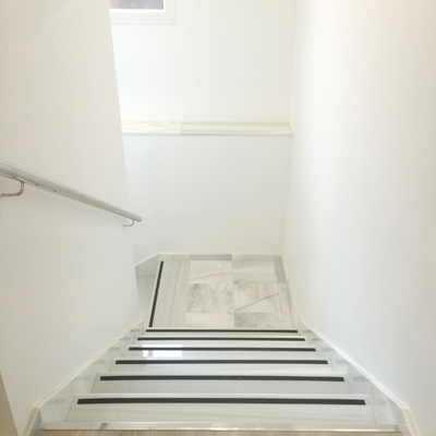 AMPLIACIÓN ACADEMIA IDIOMAS