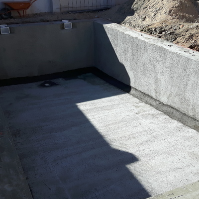 La piscina gunitada.