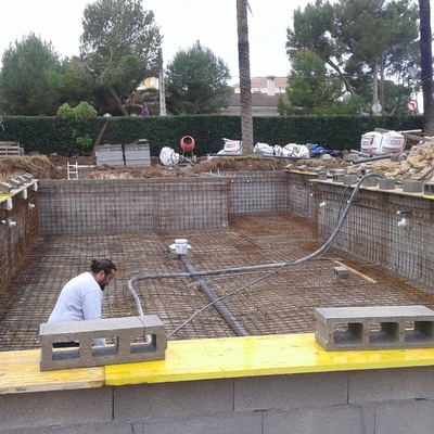 construcción piscina