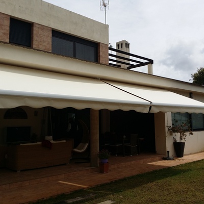 TOLDOS BRAZOS ARTICULADOS