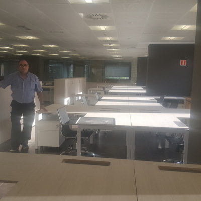 Transporte y montaje de grandes oficinas