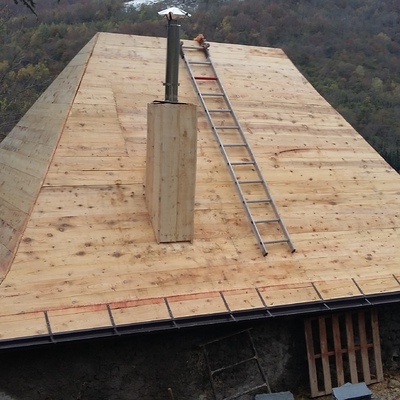 RECUBRIMIENTO MADERA EXTERIOR