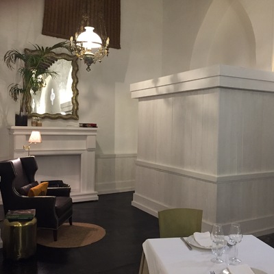 Vestibulo previo baños