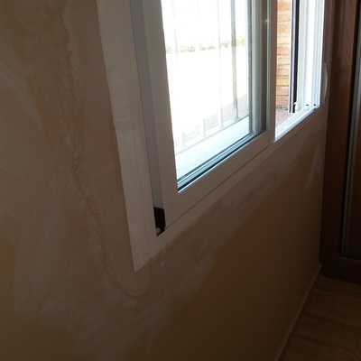 REHABILITAR PINTURA EN CHALET , FORTUNA