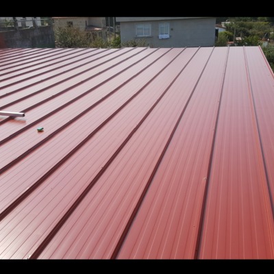 Tejado chapa sandwich.