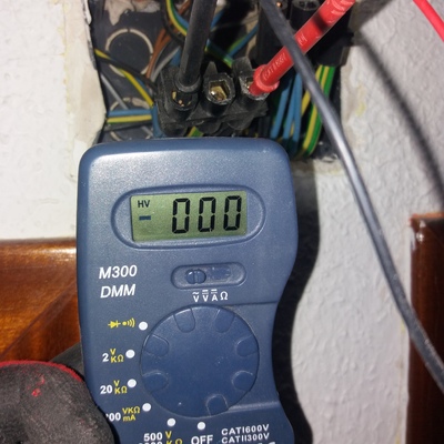 Averiguado avería alumbrado