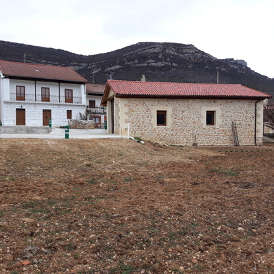 Obra completa tejado, fachadas etc..