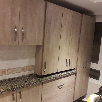 Arreglo de puertas de cocina