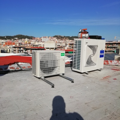 Instalacion de condensador con soportacion anticaidas.