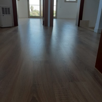 PARQUET DE TARIMA FLOTANTE