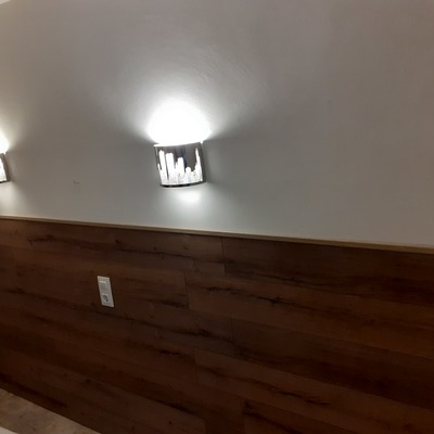 CABECERO  DE TARIMA FLOTANTE