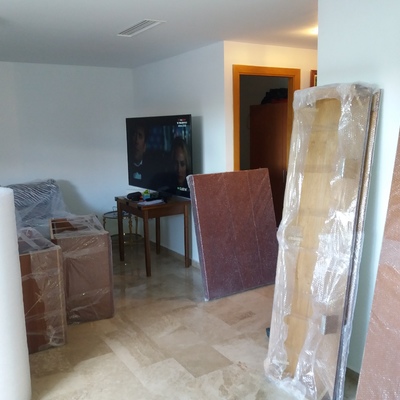 Embalaje de muebles y enseres.
