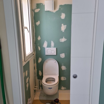 Reforma Anexo puertas y sanitarios