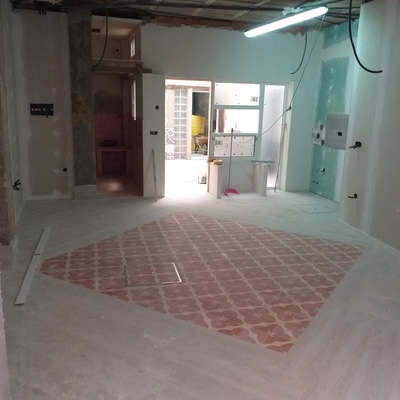 Terminaciones en cocina y salón