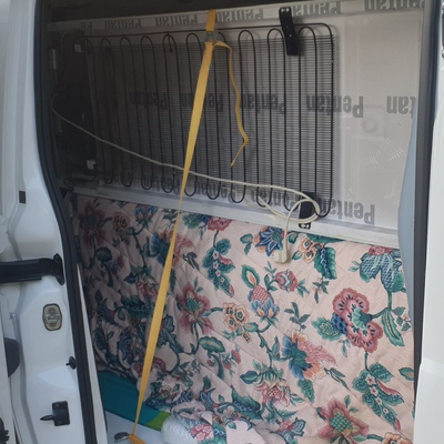 Traslado de 2 congeladores