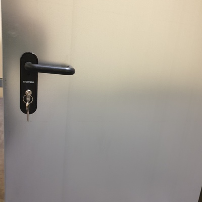 Puertas ???? con llave ????