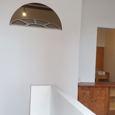 Pintado en blanco  un piso