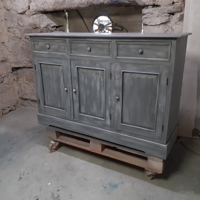 Mueble estilo decapé