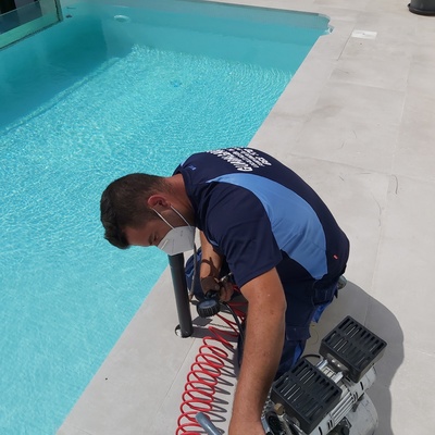 Localizacion de fugas en piscinas