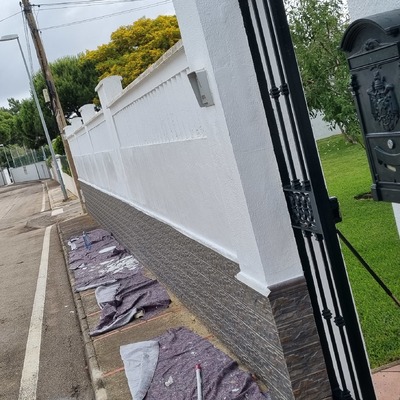 Muro del exterior del chalet