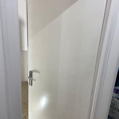 Reparación y pintura puertas de madera