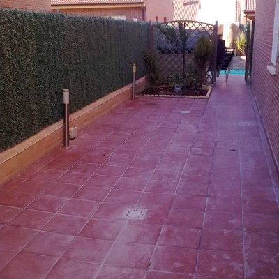 Solado jardín vivienda unifamiliar