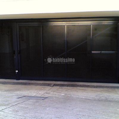Puertas Garaje, Carpintería Aluminio, Persianas