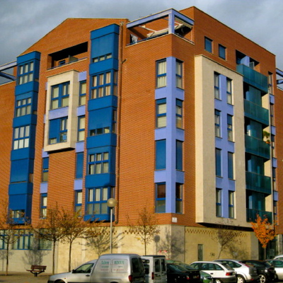 22 VIVIENDAS EN UHARTE