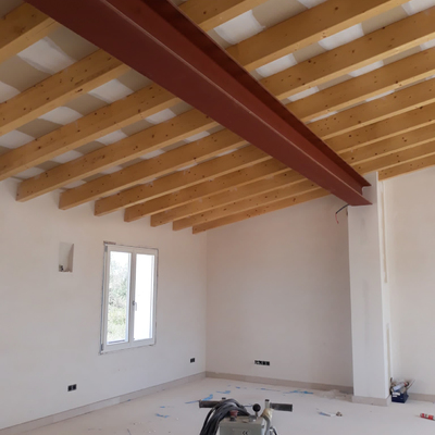 Ejecución de yeso en pared en Son Vida