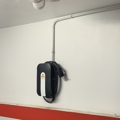 Punto de recarga vehículos eléctricos