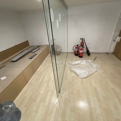 Limpieza de oficina por fin de obra