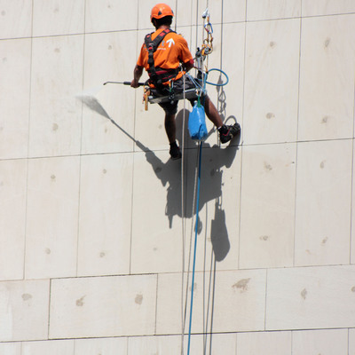 Reparación y limpieza de piedras