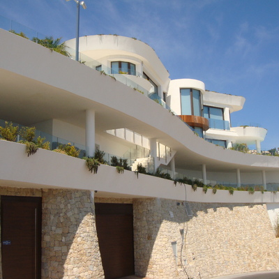 VIVIENDA UNIFAMILIAR EN LA SIERRA DE BENIDORM