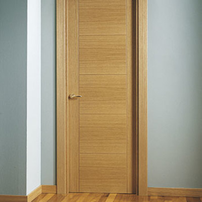 Puerta pantografiada.