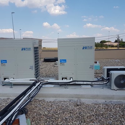 Vrv a 3 tubos en local de oficinas